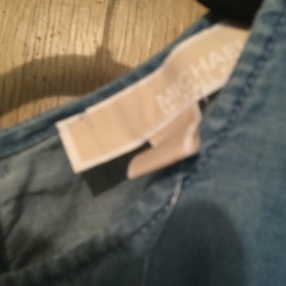 Michael Kors Chambray tie front short sleeve blouse - Picture 4 of 5